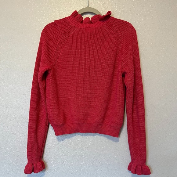 3/$30 H&M Raspberry Ruffle Knit Top | Size M - Picture 4 of 6